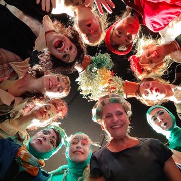 Network Pagliacce: Pagliacce cabaret