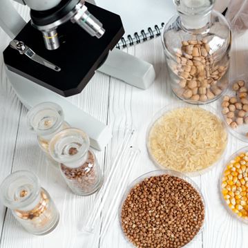 Scopri i pericoli dei PFAS, delle Microplastiche e la Tracciabilità degli Alimenti